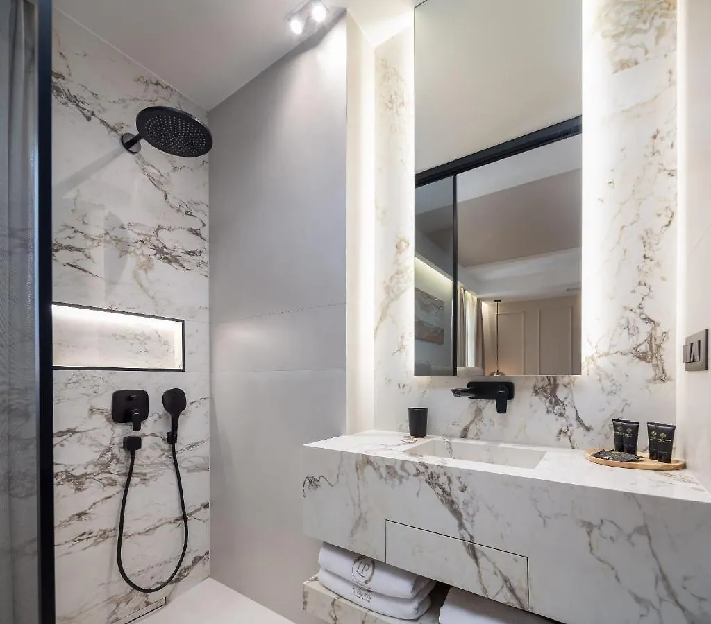 Guest house Luxury Rooms Le Prestige Few Minutes From Split'S Iconic Waterfront
