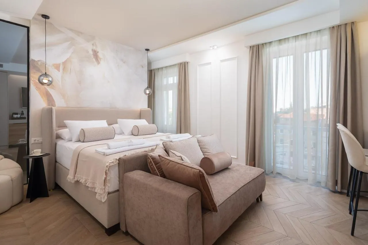 Guest house Luxury Rooms Le Prestige Few Minutes From Split'S Iconic Waterfront