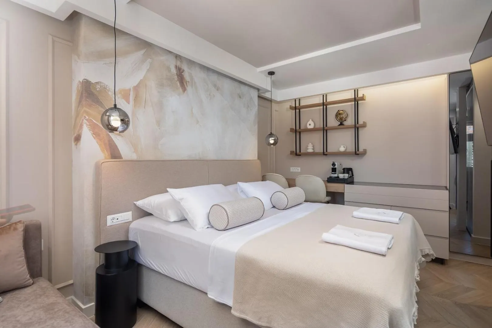 Guest house Luxury Rooms Le Prestige Few Minutes From Split'S Iconic Waterfront Croatia