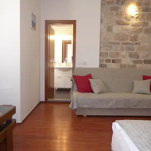 Mila Apartment